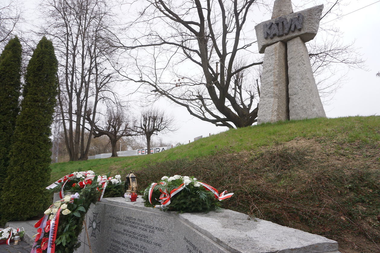  Lubelskie obchody Dnia Pamięci Ofiar Zbrodni Katyńskiej (zdjęcie 1) - Autor: Maciej Kaczanowski