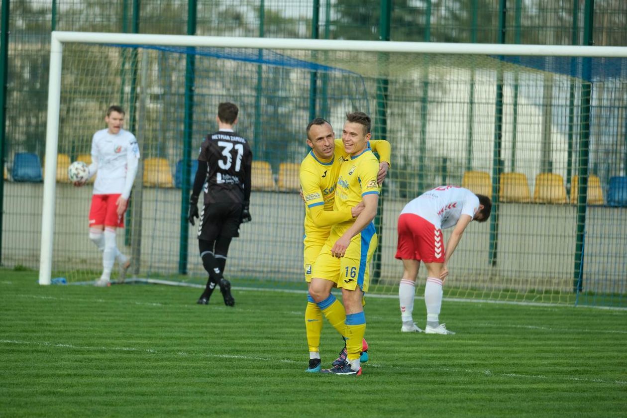  Avia Świdnik – Hetman Zamość 7:0 (zdjęcie 1) - Autor: Maciej Kaczanowski
