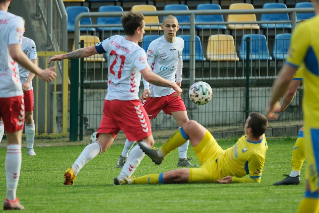  Avia Świdnik – Hetman Zamość 7:0 (zdjęcie 1) - Autor: Maciej Kaczanowski