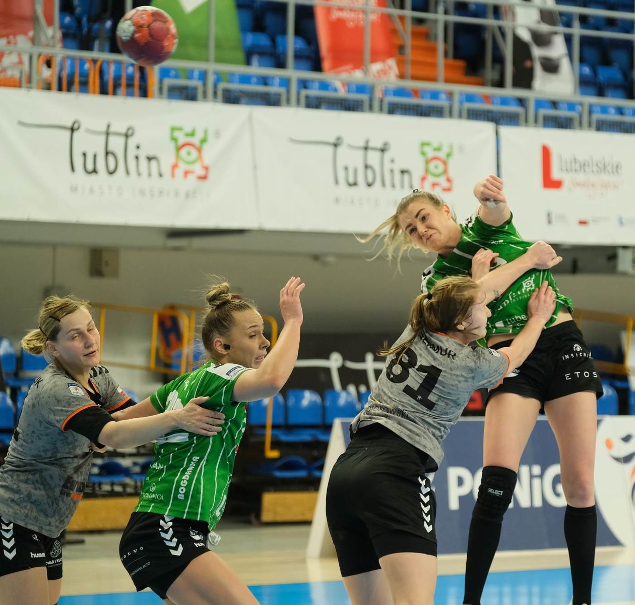  MKS Perła Lublin – Eurobud JKS Jarosław 30:26 (zdjęcie 1) - Autor: Maciej Kaczanowski