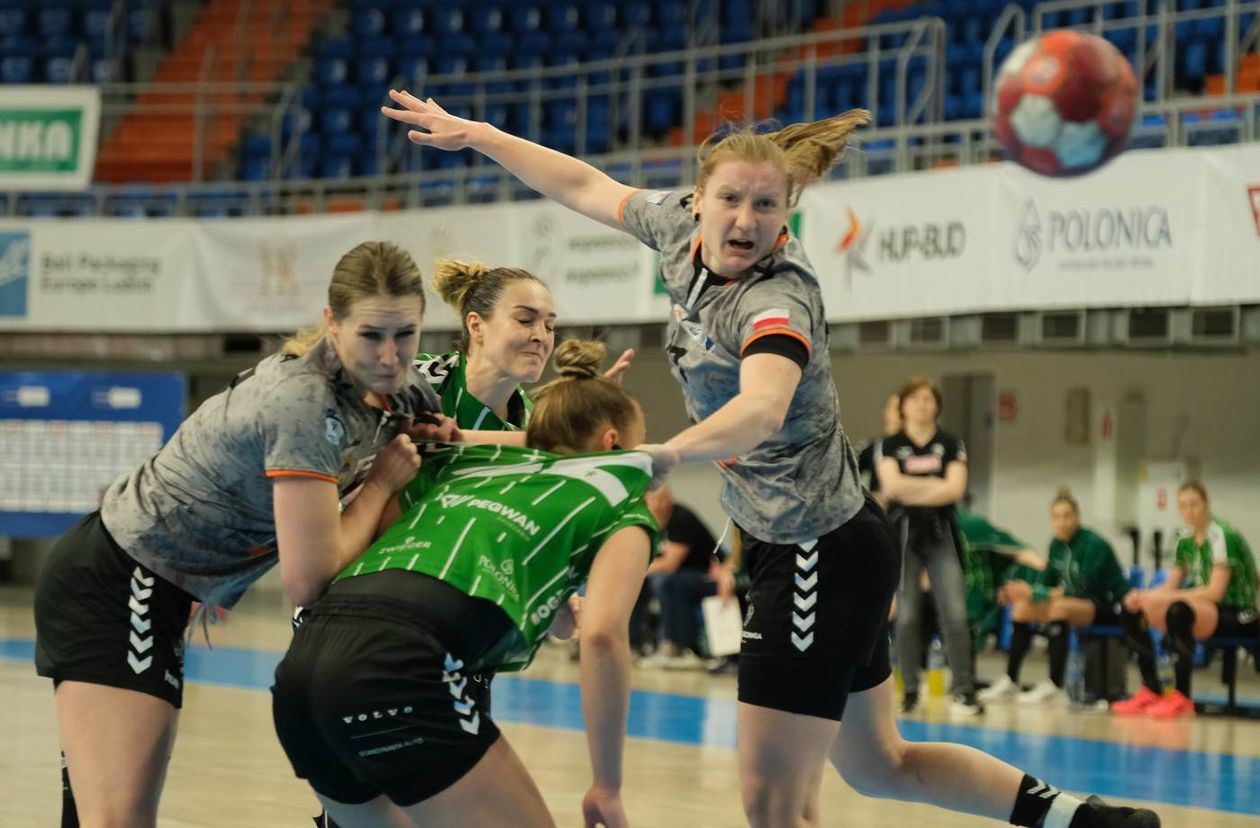 MKS Perła Lublin – Eurobud JKS Jarosław 30:26 (zdjęcie 1) - Autor: Maciej Kaczanowski