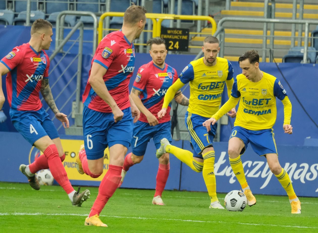  Raków Częstochowa pokonał na lubelskiej Arenie Arkę Gdynia 2 :1 i wygrał Puchar Polski (zdjęcie 1) - Autor: Maciej Kaczanowski