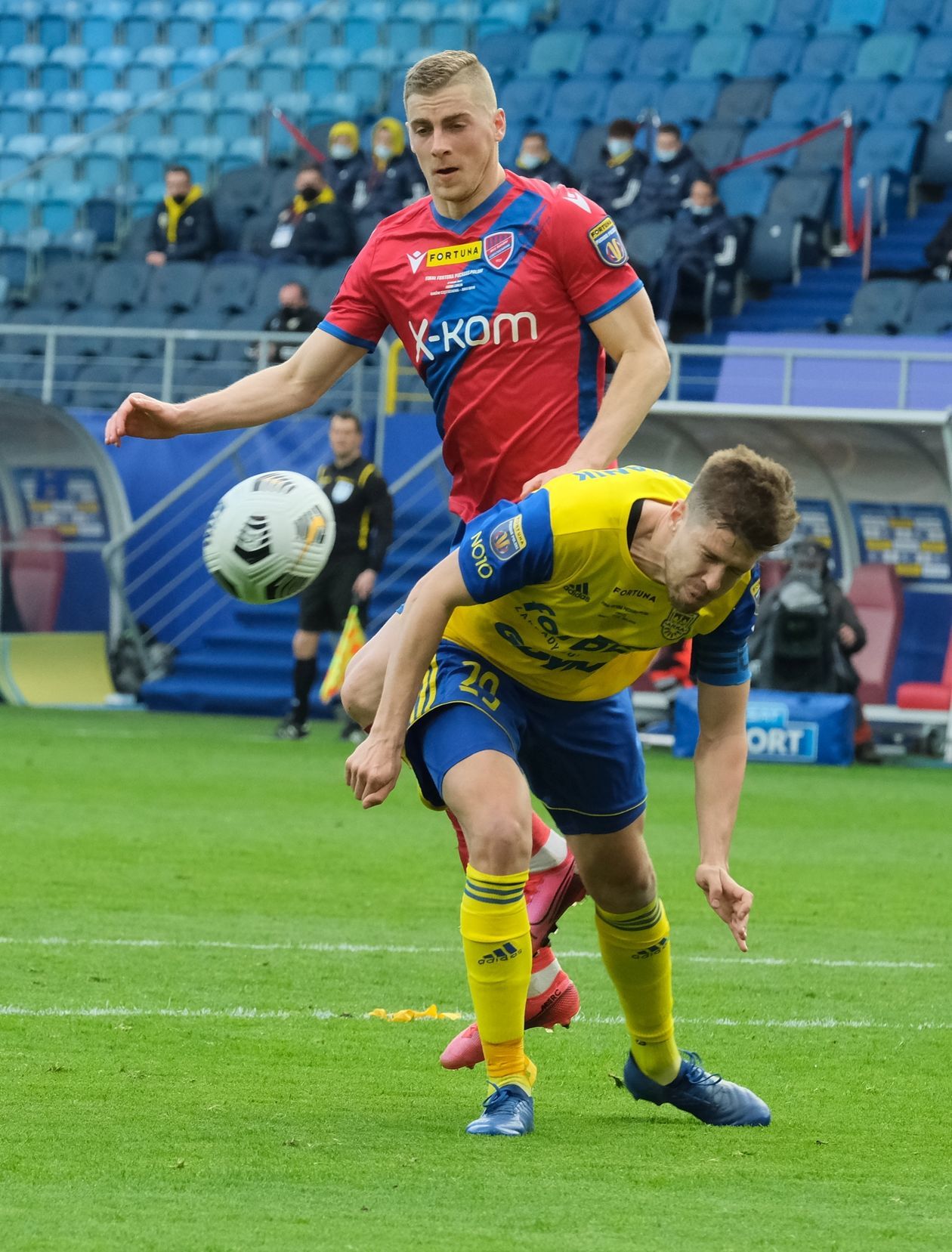  Raków Częstochowa pokonał na lubelskiej Arenie Arkę Gdynia 2 :1 i wygrał Puchar Polski (zdjęcie 1) - Autor: Maciej Kaczanowski
