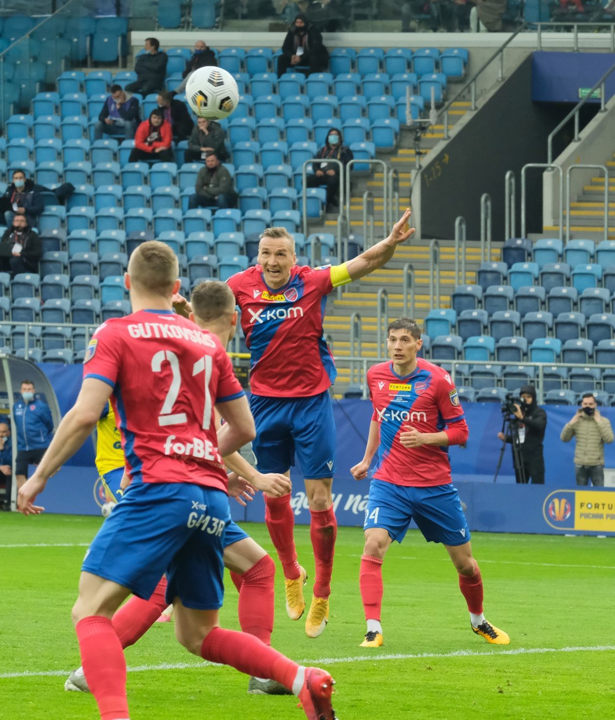  Raków Częstochowa pokonał na lubelskiej Arenie Arkę Gdynia 2 :1 i wygrał Puchar Polski (zdjęcie 1) - Autor: Maciej Kaczanowski