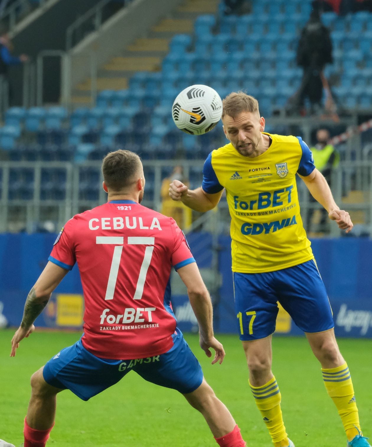  Raków Częstochowa pokonał na lubelskiej Arenie Arkę Gdynia 2 :1 i wygrał Puchar Polski (zdjęcie 1) - Autor: Maciej Kaczanowski