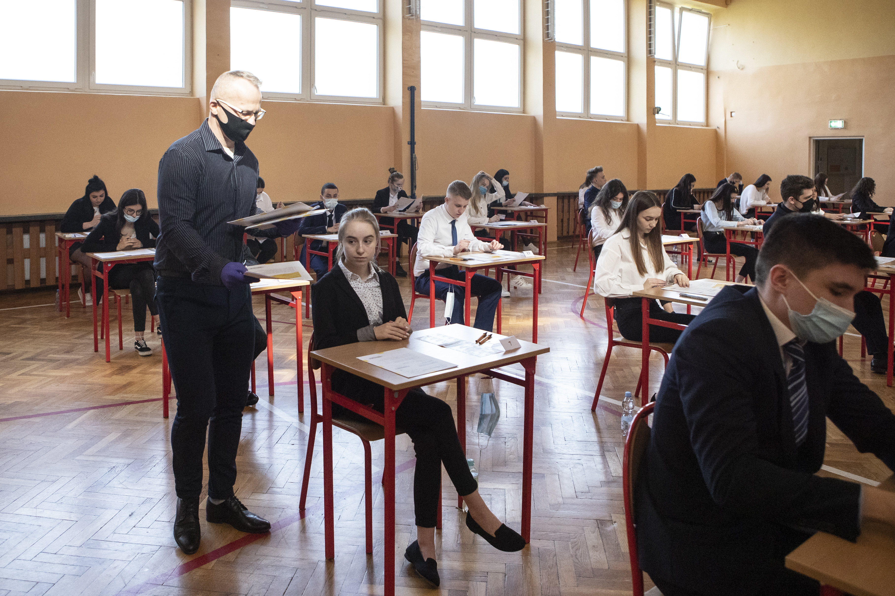  Matura 2021. Egzamin w XVIII LO Lublinie (zdjęcie 1) - Autor: Jacek Szydłowski