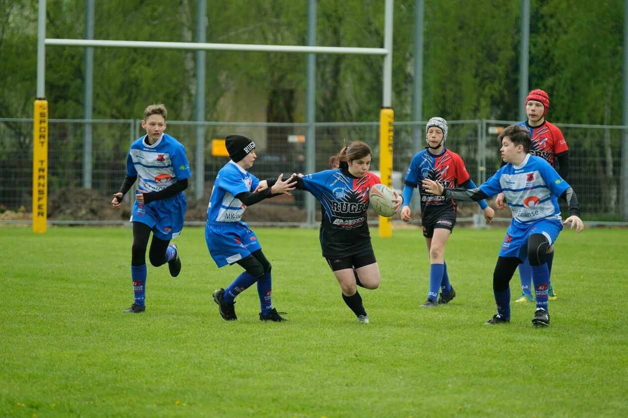  Zmagania młodych rugbystów podczas I Turnieju Lubelskiego Cebularza (zdjęcie 1) - Autor: Maciej Kaczanowski