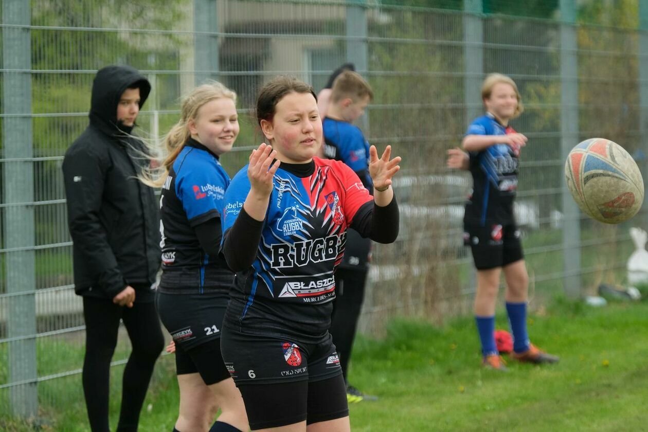  Zmagania młodych rugbystów podczas I Turnieju Lubelskiego Cebularza (zdjęcie 1) - Autor: Maciej Kaczanowski