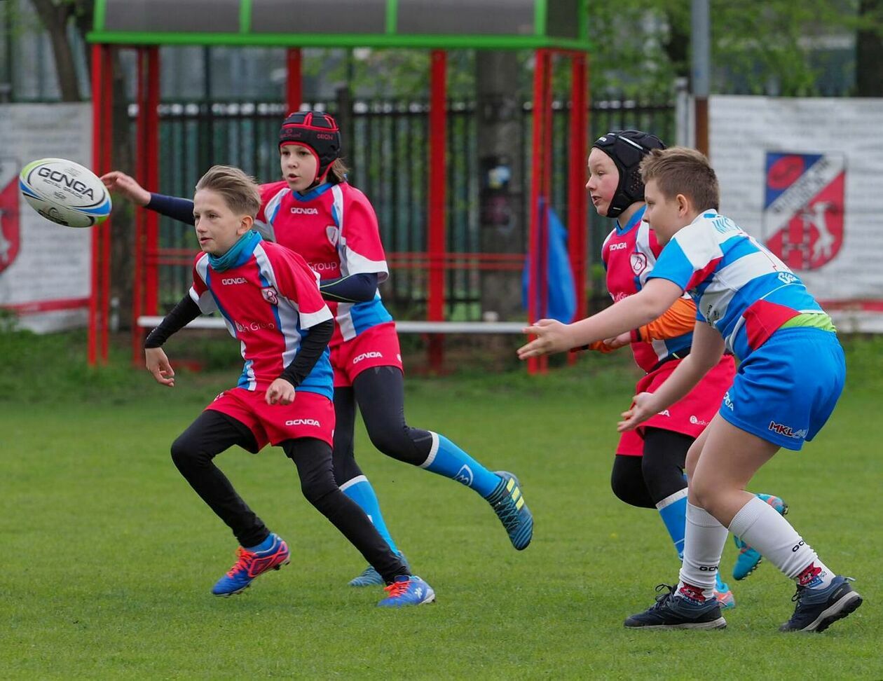  Zmagania młodych rugbystów podczas I Turnieju Lubelskiego Cebularza (zdjęcie 1) - Autor: Maciej Kaczanowski