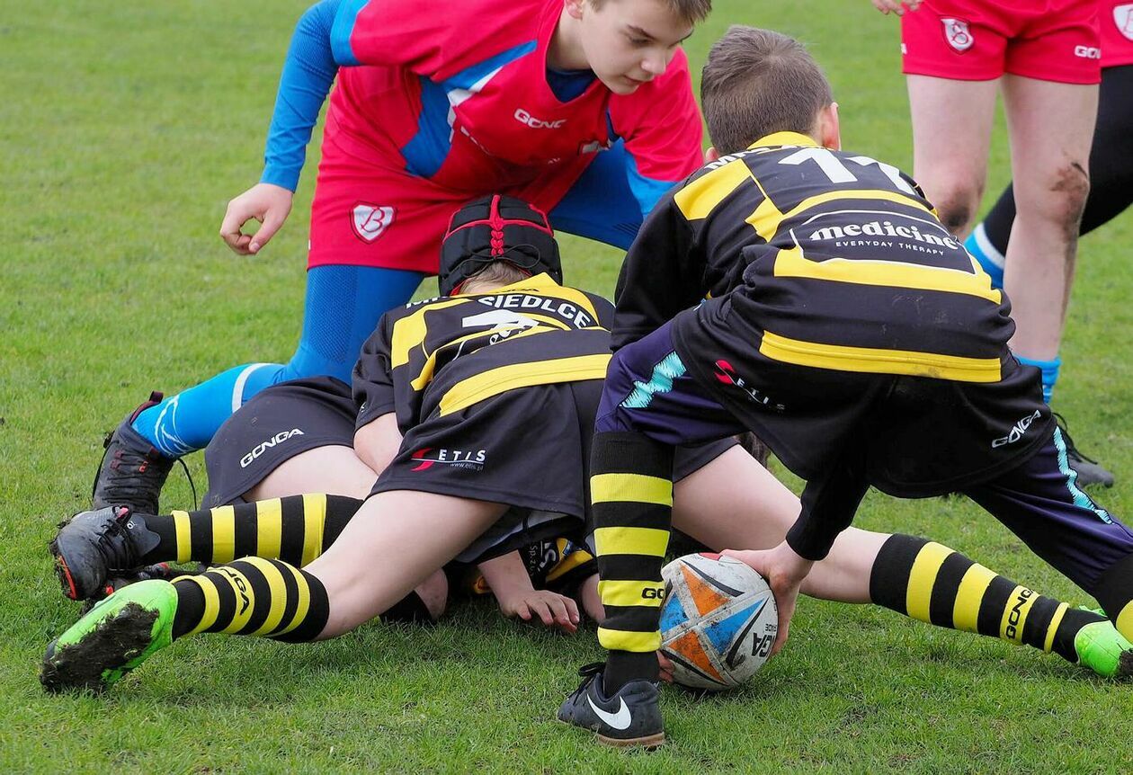  Zmagania młodych rugbystów podczas I Turnieju Lubelskiego Cebularza (zdjęcie 1) - Autor: Maciej Kaczanowski