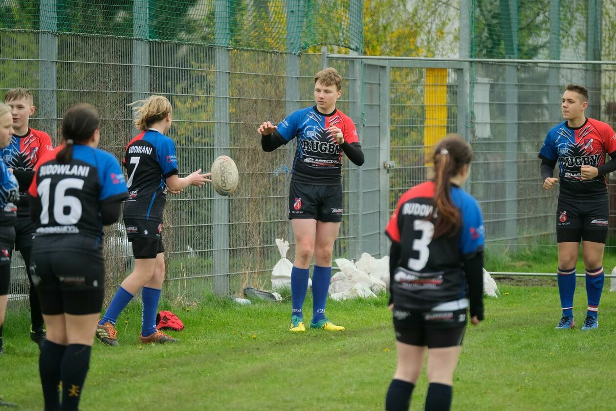  Zmagania młodych rugbystów podczas I Turnieju Lubelskiego Cebularza (zdjęcie 1) - Autor: Maciej Kaczanowski