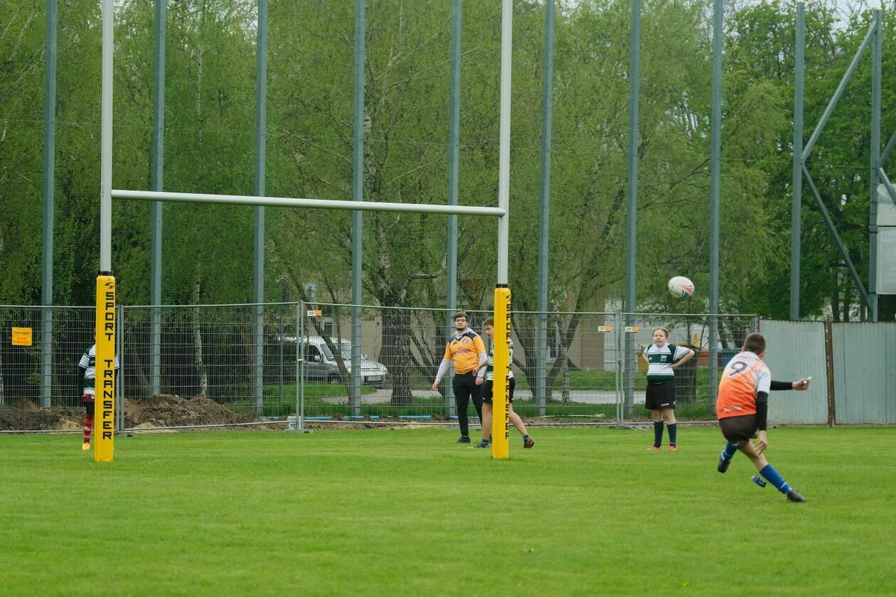  Zmagania młodych rugbystów podczas I Turnieju Lubelskiego Cebularza (zdjęcie 1) - Autor: Maciej Kaczanowski