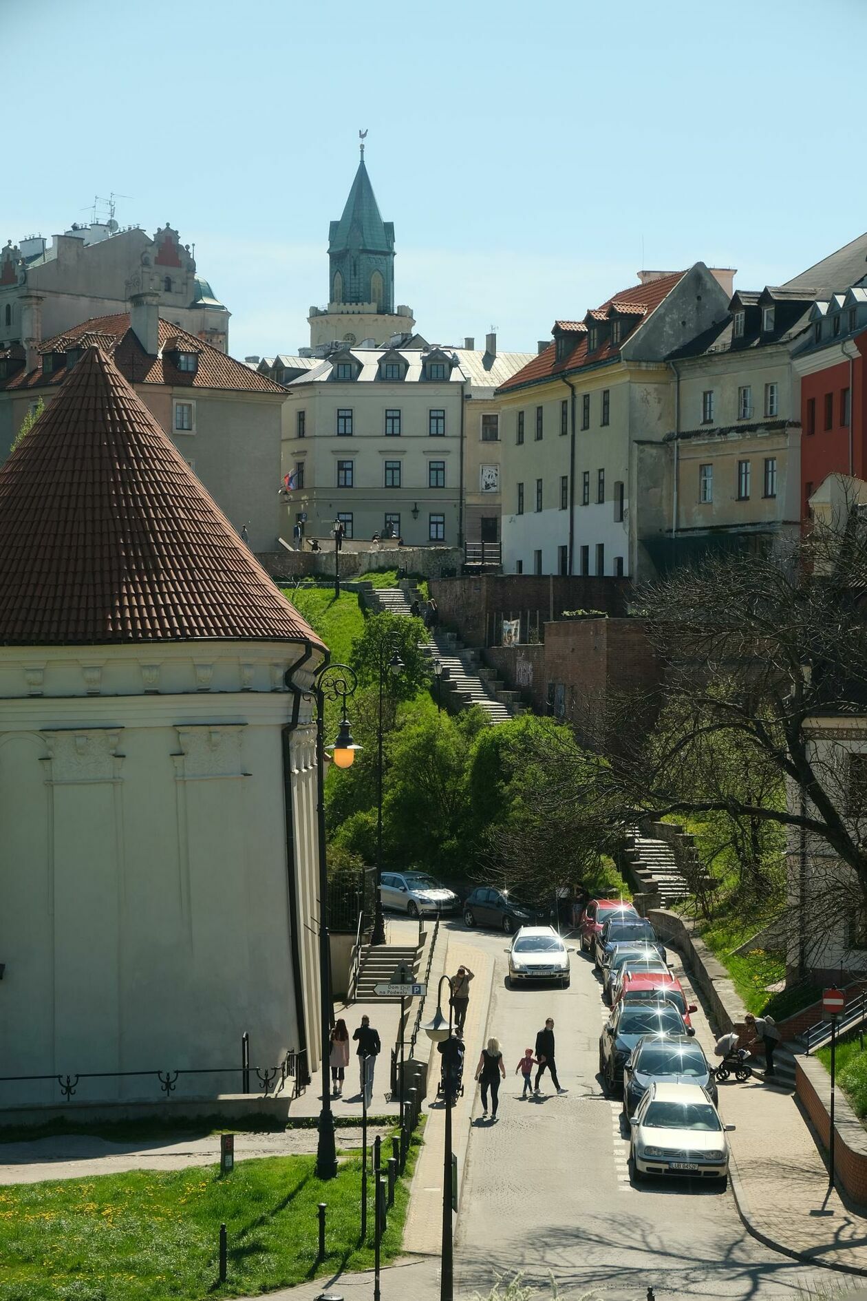  Tłum spacerowiczów w centrum Lublina (zdjęcie 1) - Autor: Maciej Kaczanowski