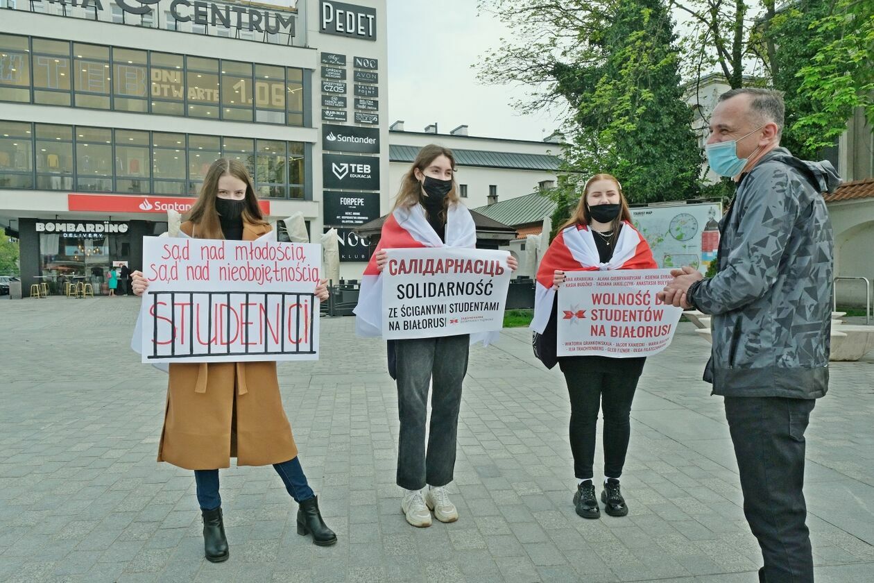  Protest studentów z Białorusi (zdjęcie 1) - Autor: Maciej Kaczanowski