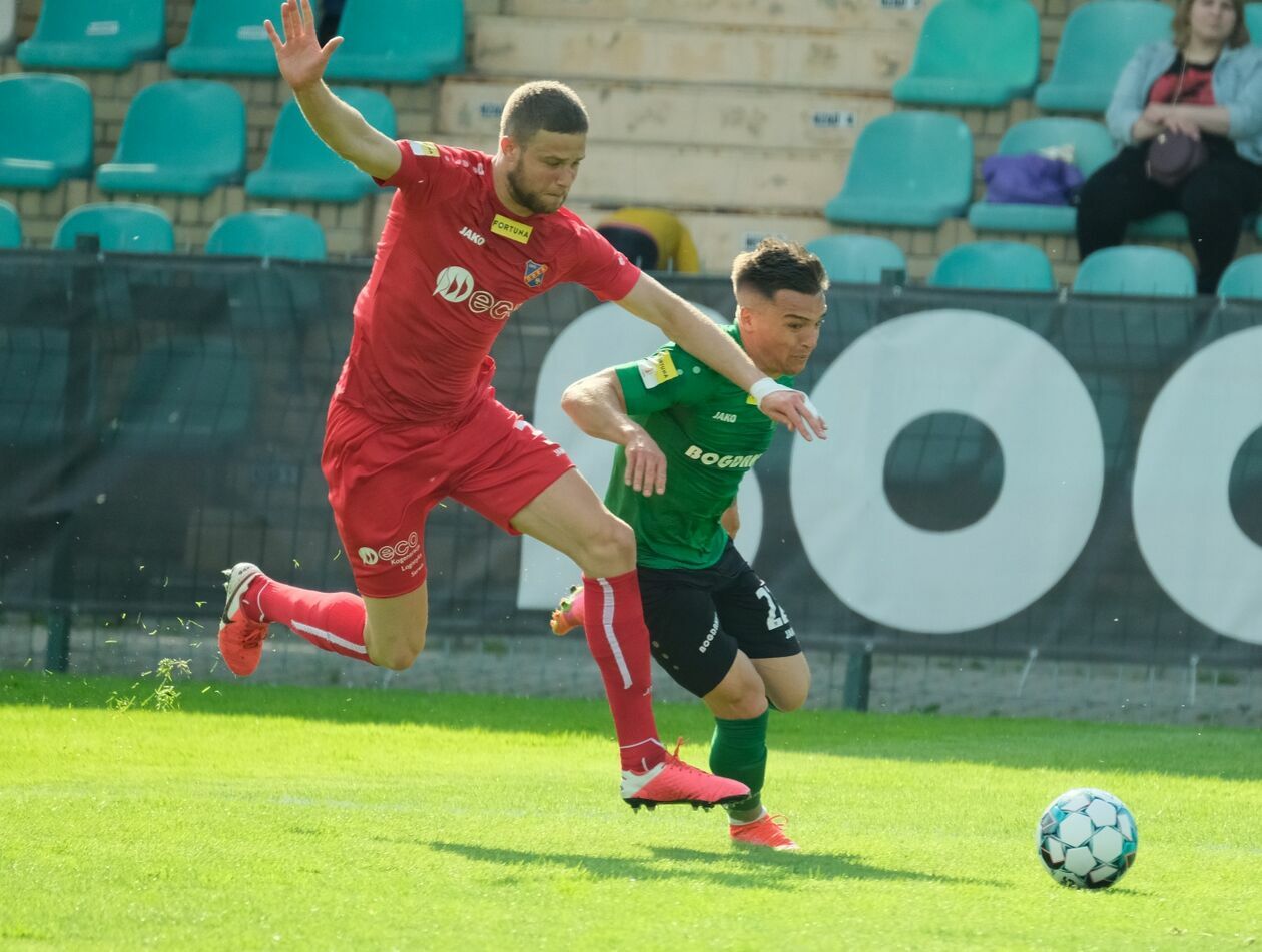  Górnik Łęczna - Odra Opole 1:1 (zdjęcie 1) - Autor: Maciej Kaczanowski