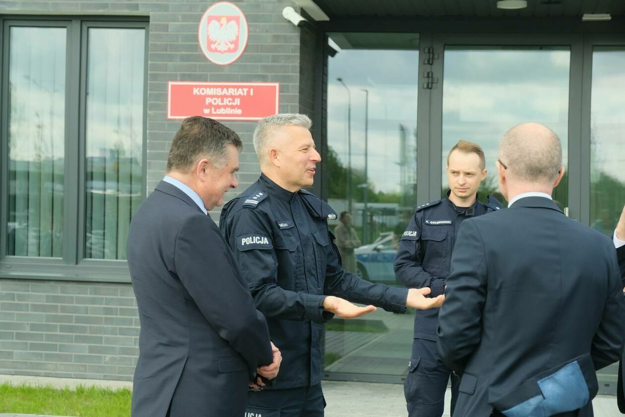  Komisariat 1 policji w nowej siedzibie (zdjęcie 2) - Autor: Maciej Kaczanowski