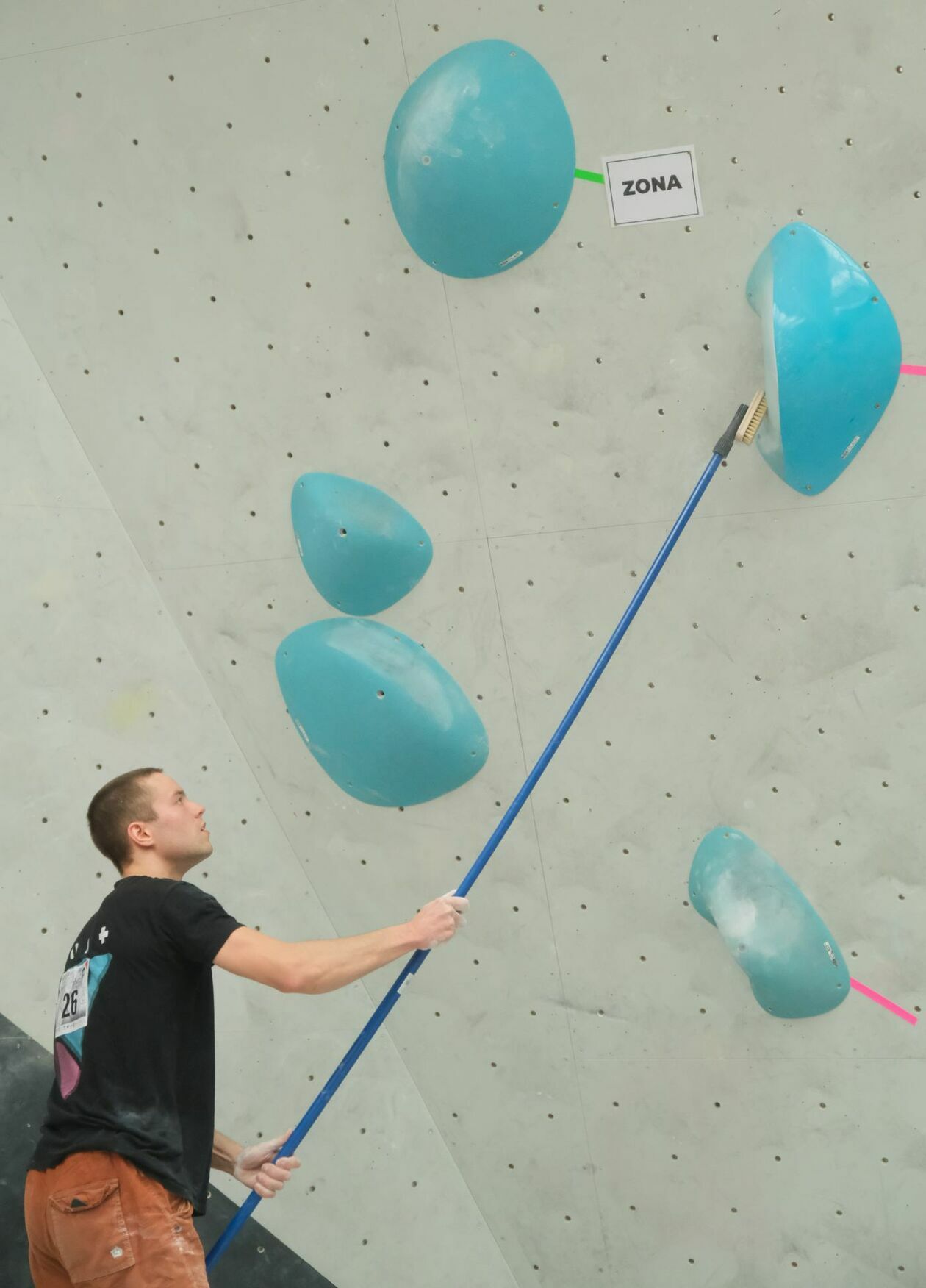  Centrum Wspinaczkowe Kotłownia: Mistrzostwa Polski w boulderingu (zdjęcie 1) - Autor: Maciej Kaczanowski