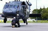Ćwiczenia lubelskich kontrterrorystów z wykorzystaniem śmigłowca Black Hawk (zdjęcie 3)