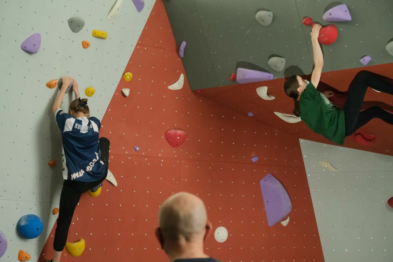  Nowa ścianka wspinaczkowa do boulderingu w hali sportowej KUL (zdjęcie 1) - Autor: Maciej Kaczanowski