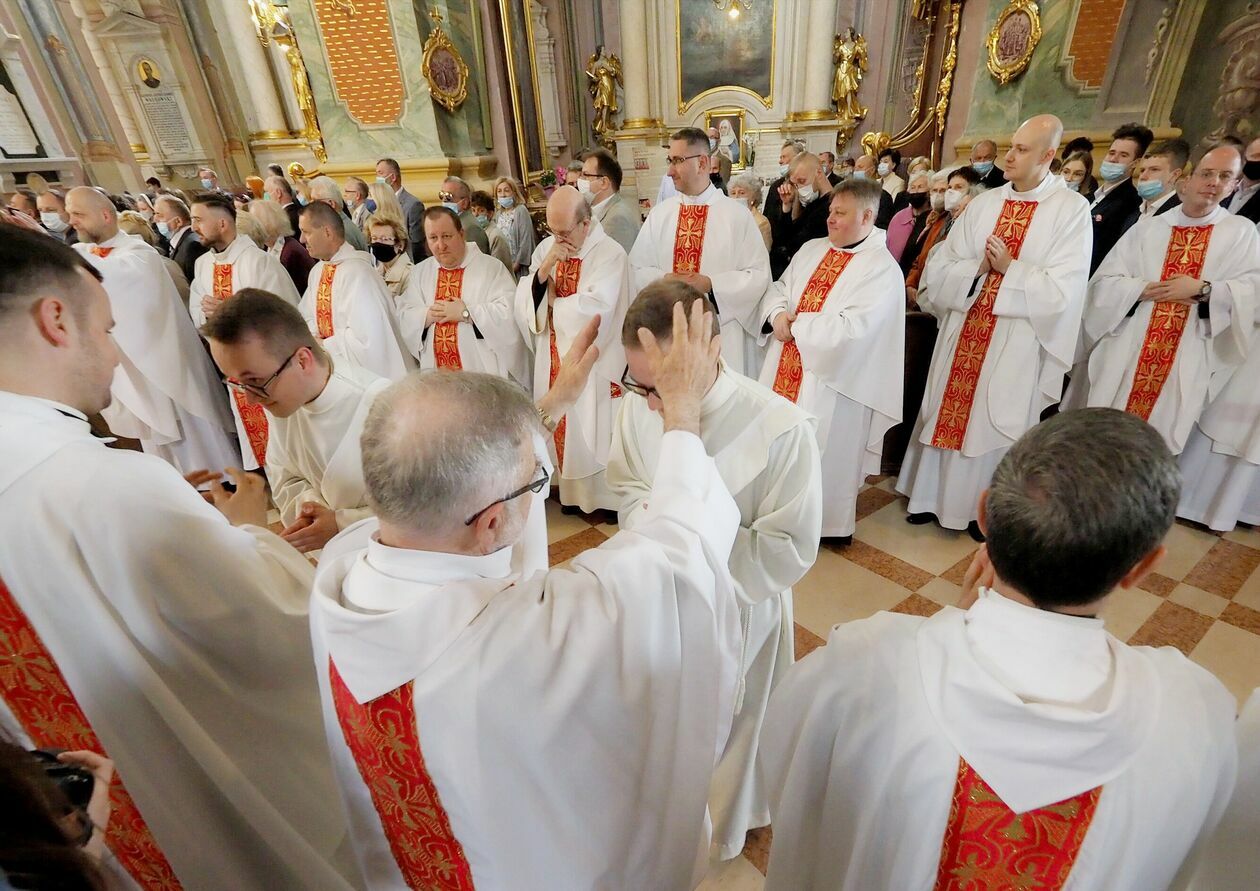 Dziewięciu nowych kapłanów przyjęło święcenia w archikatedrze lubelskiej - Autor: Maciej Kaczanowski