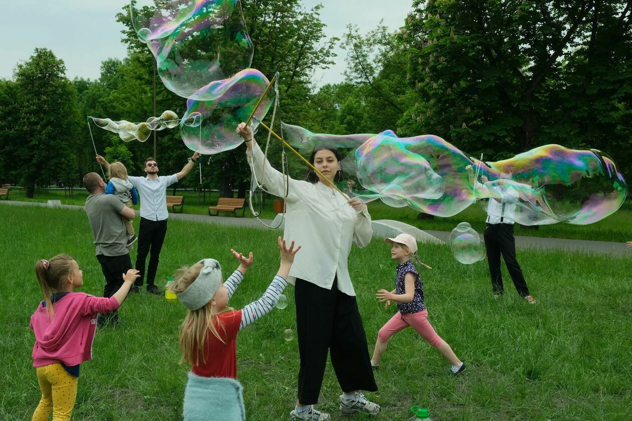  Piknik rodzinny w Parku Ludowym (zdjęcie 1) - Autor: Maciej Kaczanowski