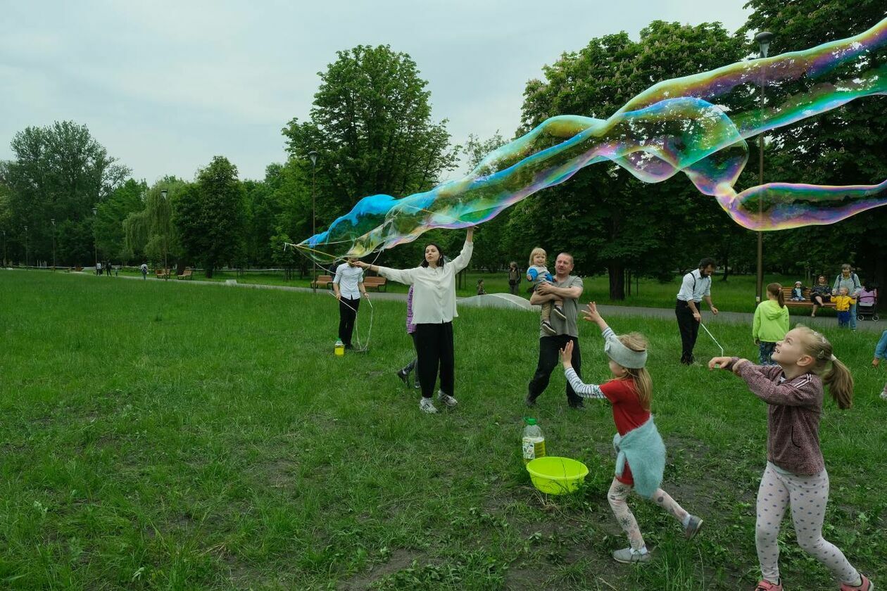  Piknik rodzinny w Parku Ludowym (zdjęcie 1) - Autor: Maciej Kaczanowski