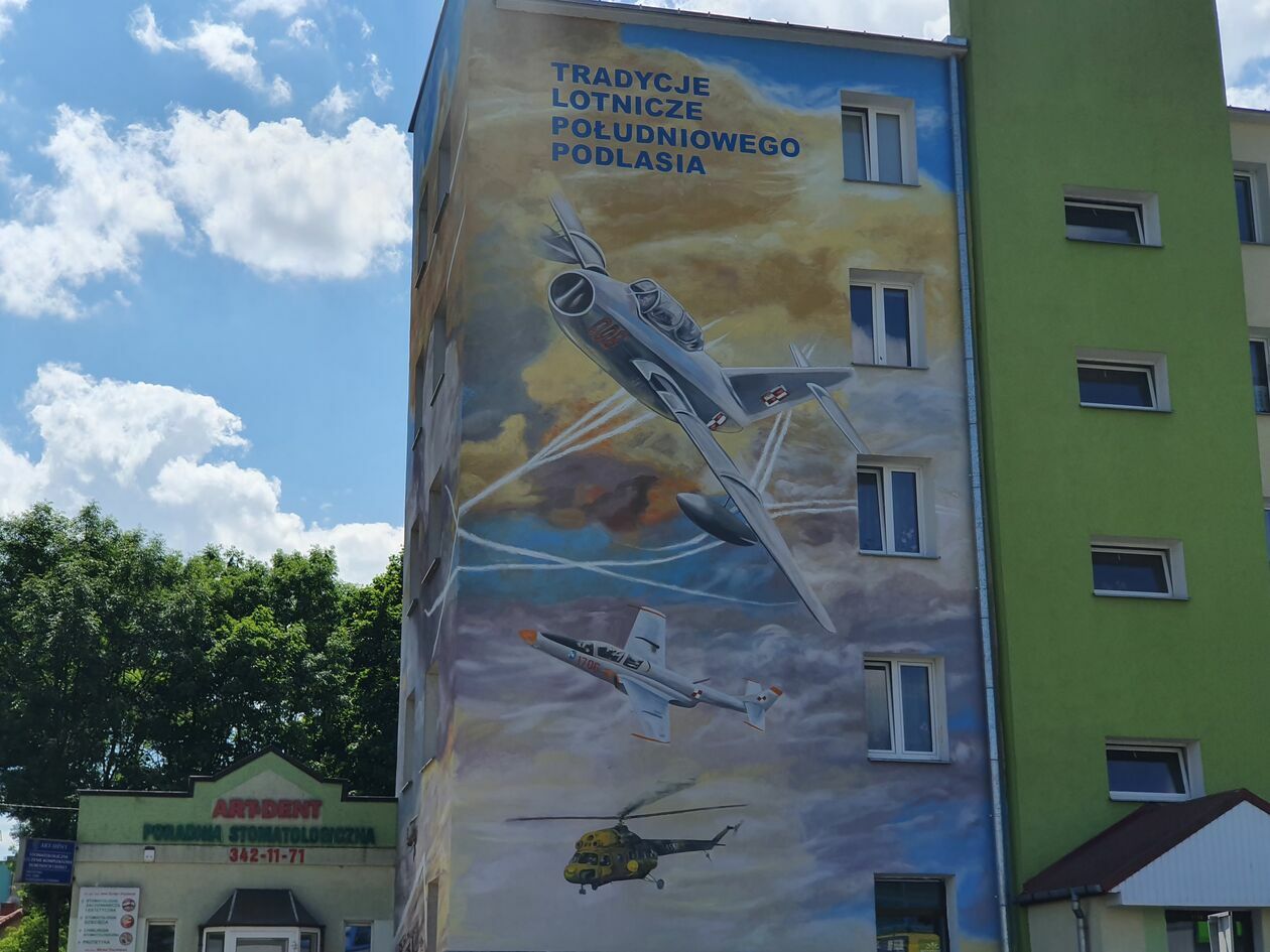  Nowy mural w Białej Podlaskiej  (zdjęcie 3) - Autor: Bartosz Wołoszko