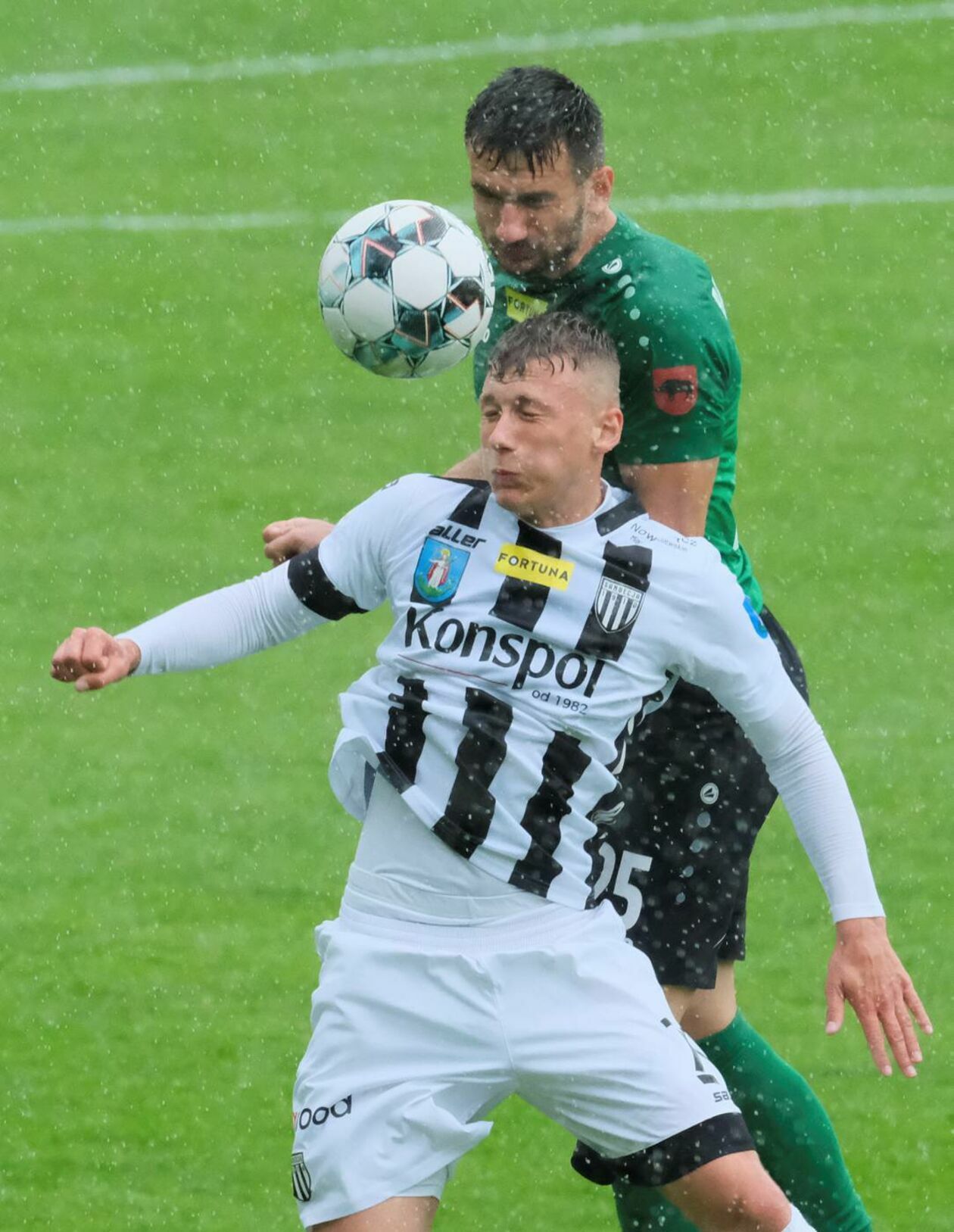  Górnik Łęczna – Sandecja Nowy Sącz 3:0 (zdjęcie 1) - Autor: Maciej Kaczanowski