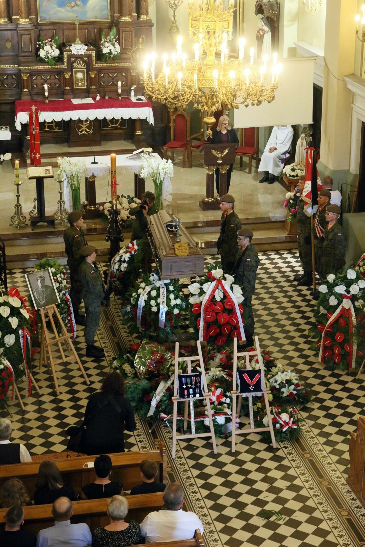  Pogrzeb płk. Mariana Pawełczaka ps Morwa (zdjęcie 1) - Autor: Maciej Kaczanowski