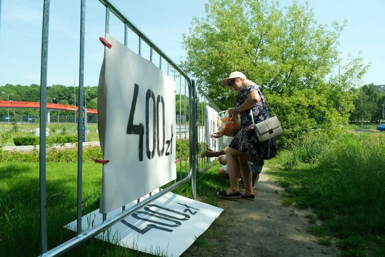  100 niepotrzebnych barierek po 400 zł za sztukę (zdjęcie 4) - Autor: Maciej Kaczanowski
