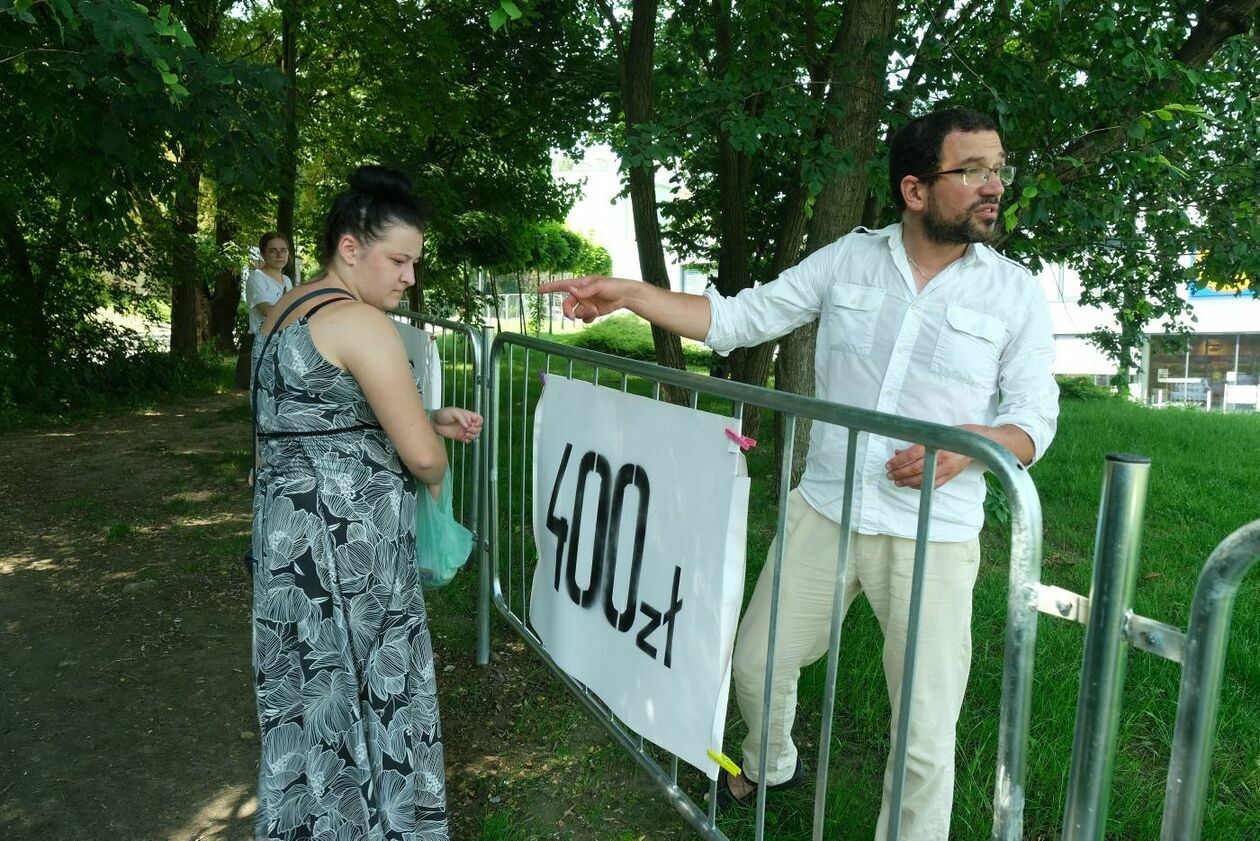  100 niepotrzebnych barierek po 400 zł za sztukę (zdjęcie 5) - Autor: Maciej Kaczanowski