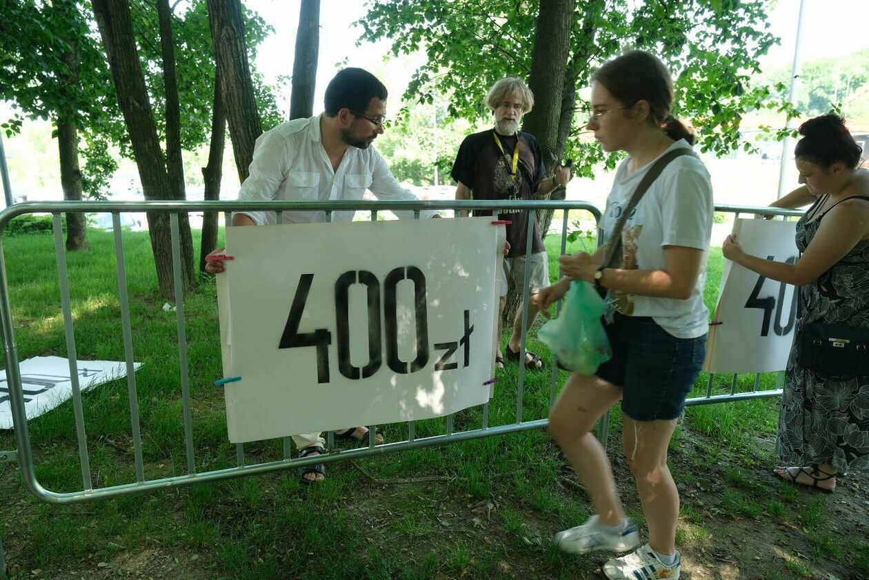  100 niepotrzebnych barierek po 400 zł za sztukę (zdjęcie 7) - Autor: Maciej Kaczanowski