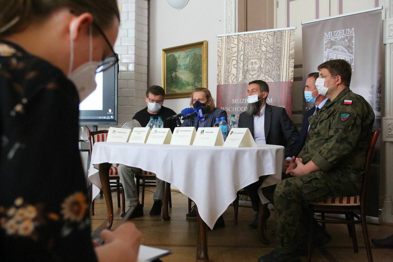  Konferencja pasowa zapowiadająca rekonstrukcję bitwy (zdjęcie 1) - Autor: Piotr Michalski