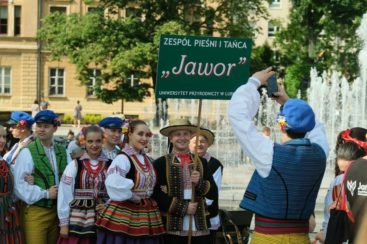  W Lublinie rozpoczęły się Międzynarodowe Spotkania Folklorystyczne  (zdjęcie 22) - Autor: Maciej Kaczanowski