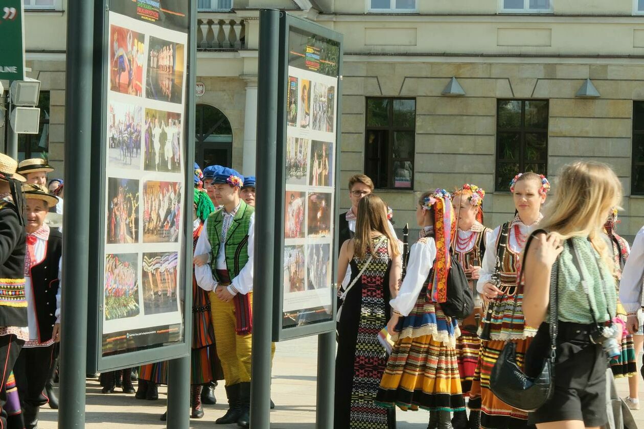  W Lublinie rozpoczęły się Międzynarodowe Spotkania Folklorystyczne  (zdjęcie 13) - Autor: Maciej Kaczanowski