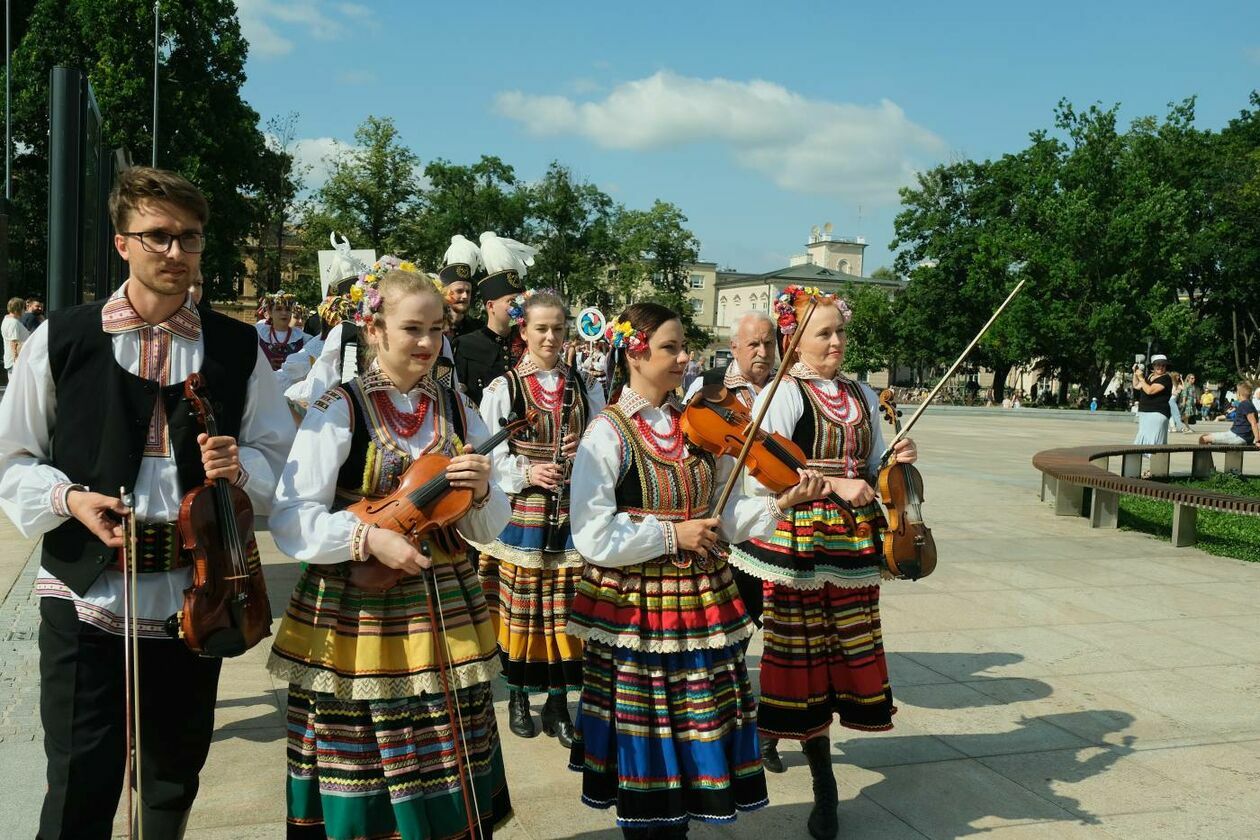  W Lublinie rozpoczęły się Międzynarodowe Spotkania Folklorystyczne  (zdjęcie 51) - Autor: Maciej Kaczanowski