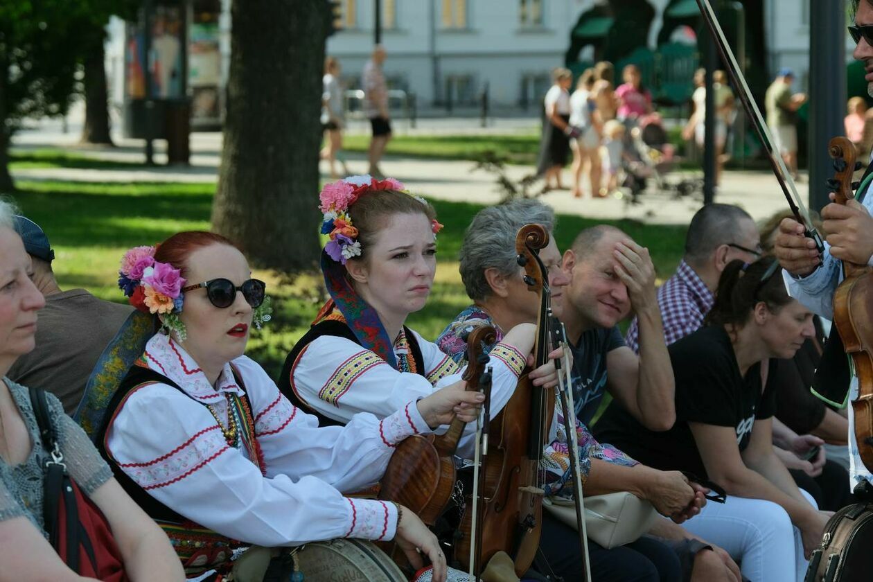  W Lublinie rozpoczęły się Międzynarodowe Spotkania Folklorystyczne  (zdjęcie 23) - Autor: Maciej Kaczanowski