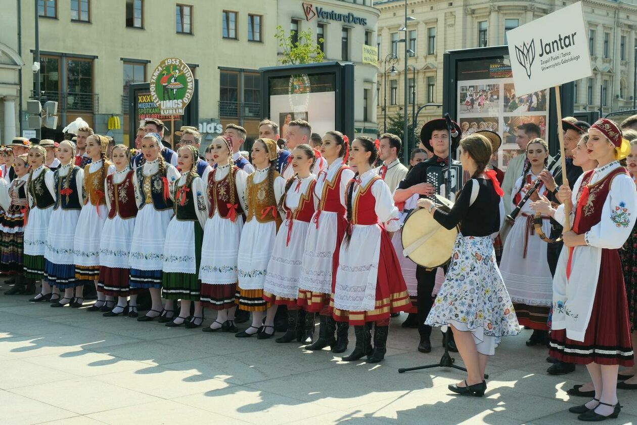  W Lublinie rozpoczęły się Międzynarodowe Spotkania Folklorystyczne  (zdjęcie 9) - Autor: Maciej Kaczanowski