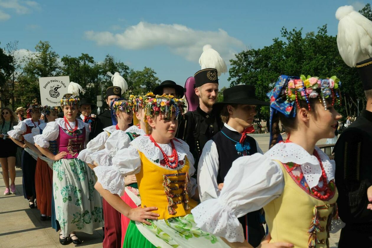 W Lublinie rozpoczęły się Międzynarodowe Spotkania Folklorystyczne  (zdjęcie 53) - Autor: Maciej Kaczanowski