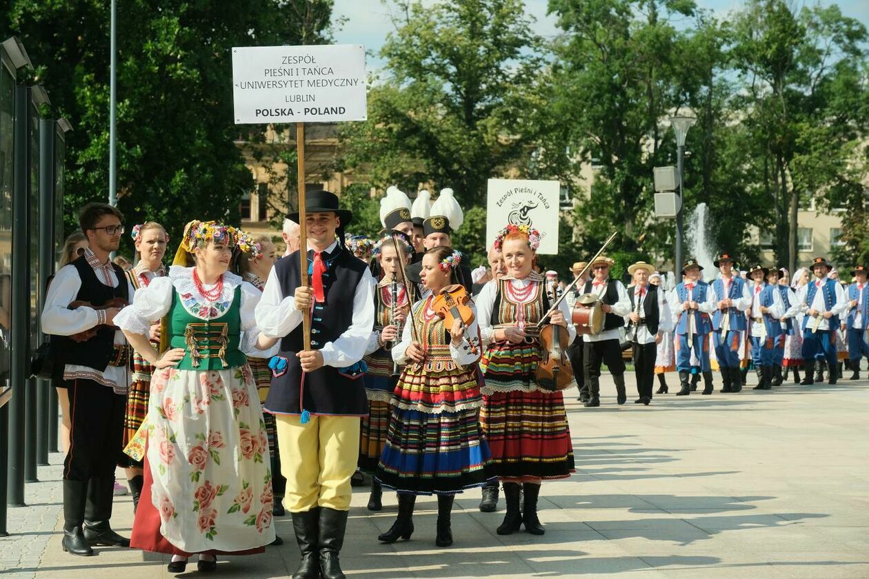  W Lublinie rozpoczęły się Międzynarodowe Spotkania Folklorystyczne  (zdjęcie 50) - Autor: Maciej Kaczanowski