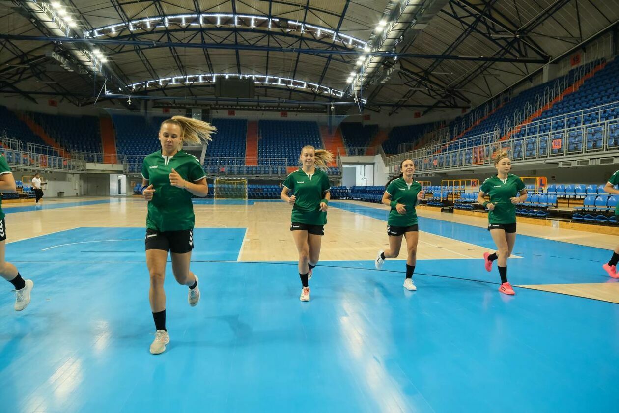  Trening piłkarek ręcznych MKS Perła Lublin (zdjęcie 13) - Autor: Maciej Kaczanowski