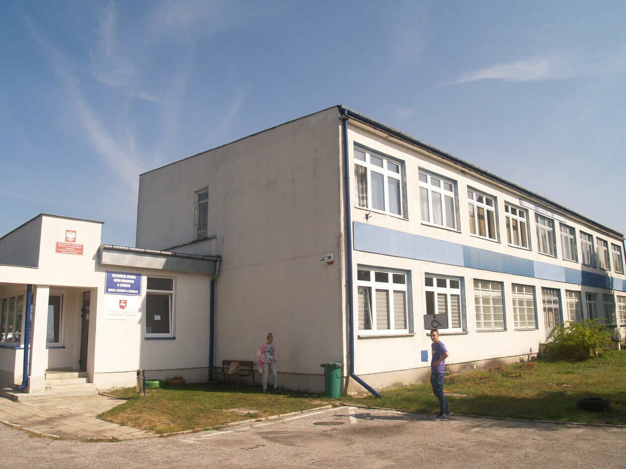  <p>Obiekty szkoleniowe ZSM-E&nbsp;Regionalnego Centrum Edukacji Zawodowej w Biłgoraju przy ul. Motorowej 2 - na tzw. autodromie</p>