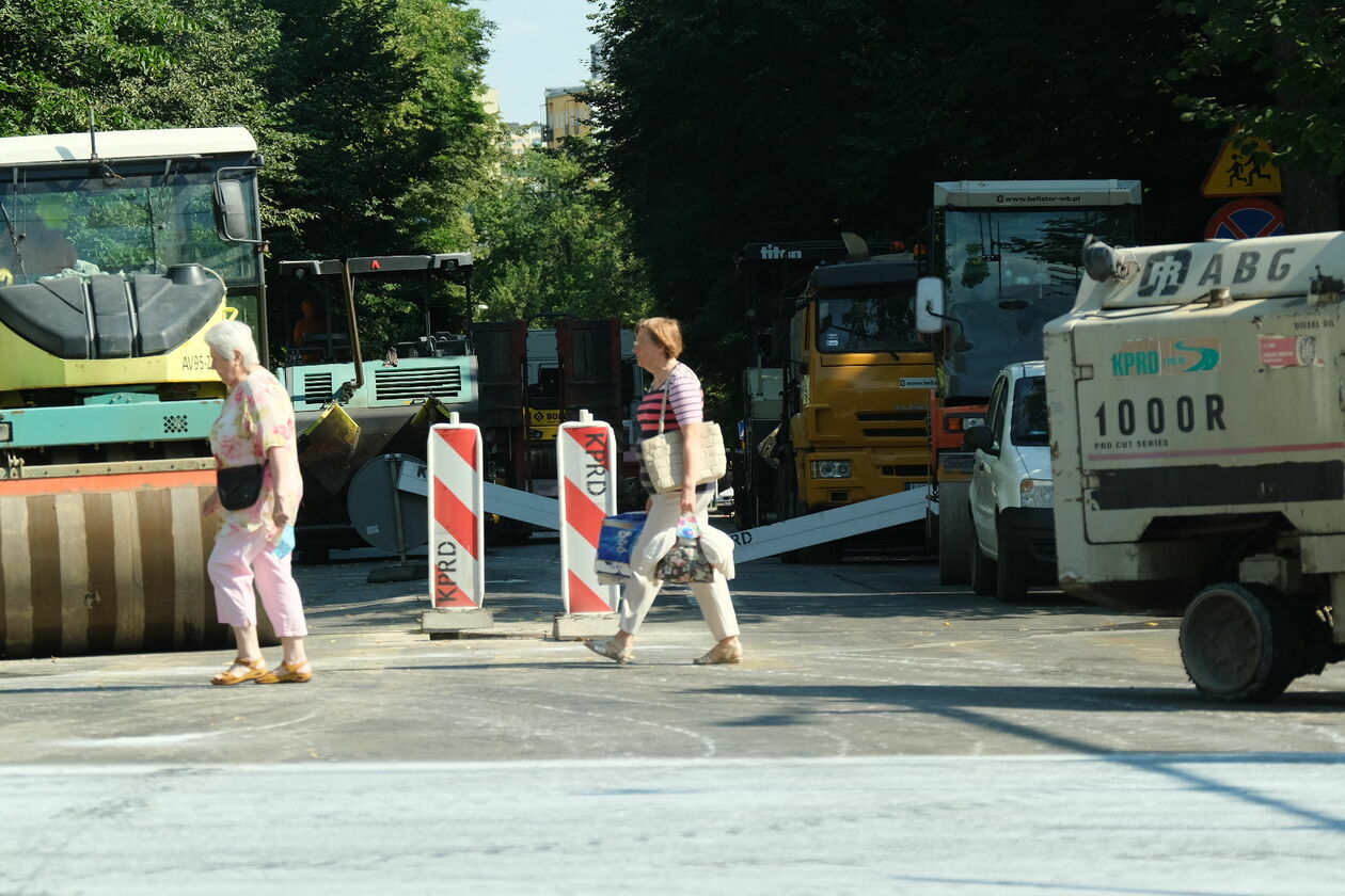  Prace drogowe na Al. Racławickich (zdjęcie 13) - Autor: Maciej Kaczanowski