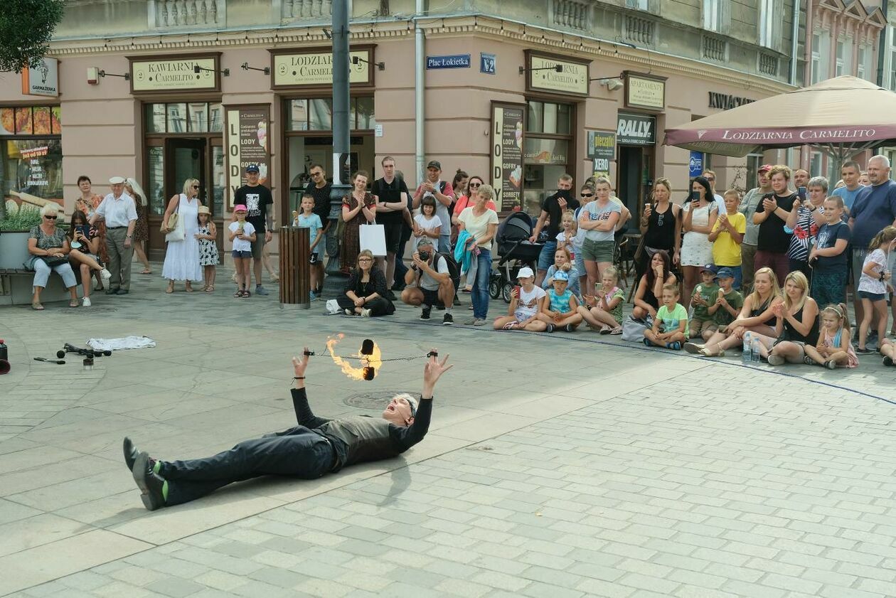  W Lublinie rozpoczął się Carnaval Sztukmistrzów (zdjęcie 27) - Autor: Maciej Kaczanowski
