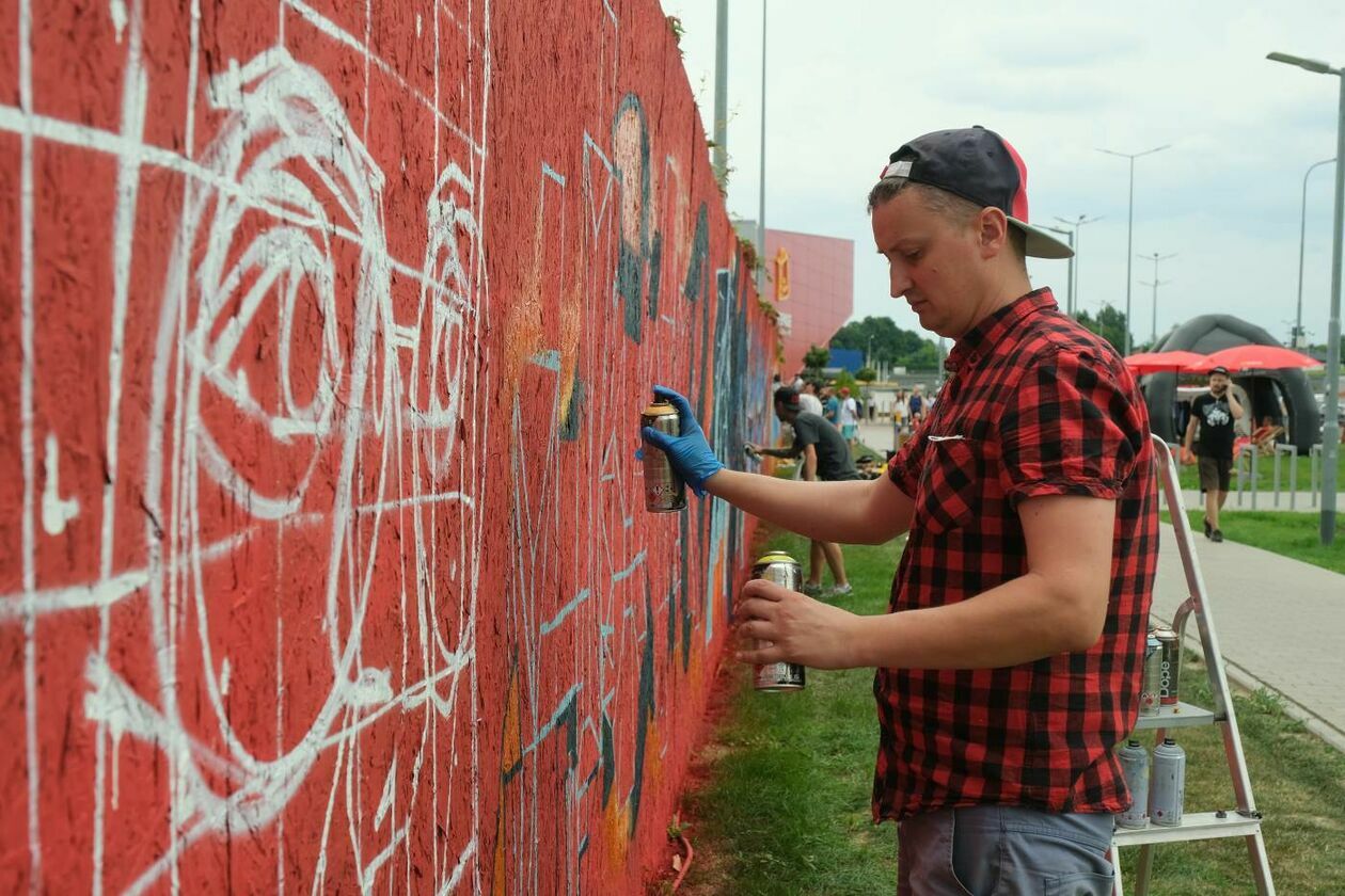  Festiwal graffiti Meeting of Styles w Skende (zdjęcie 11) - Autor: Maciej Kaczanowski