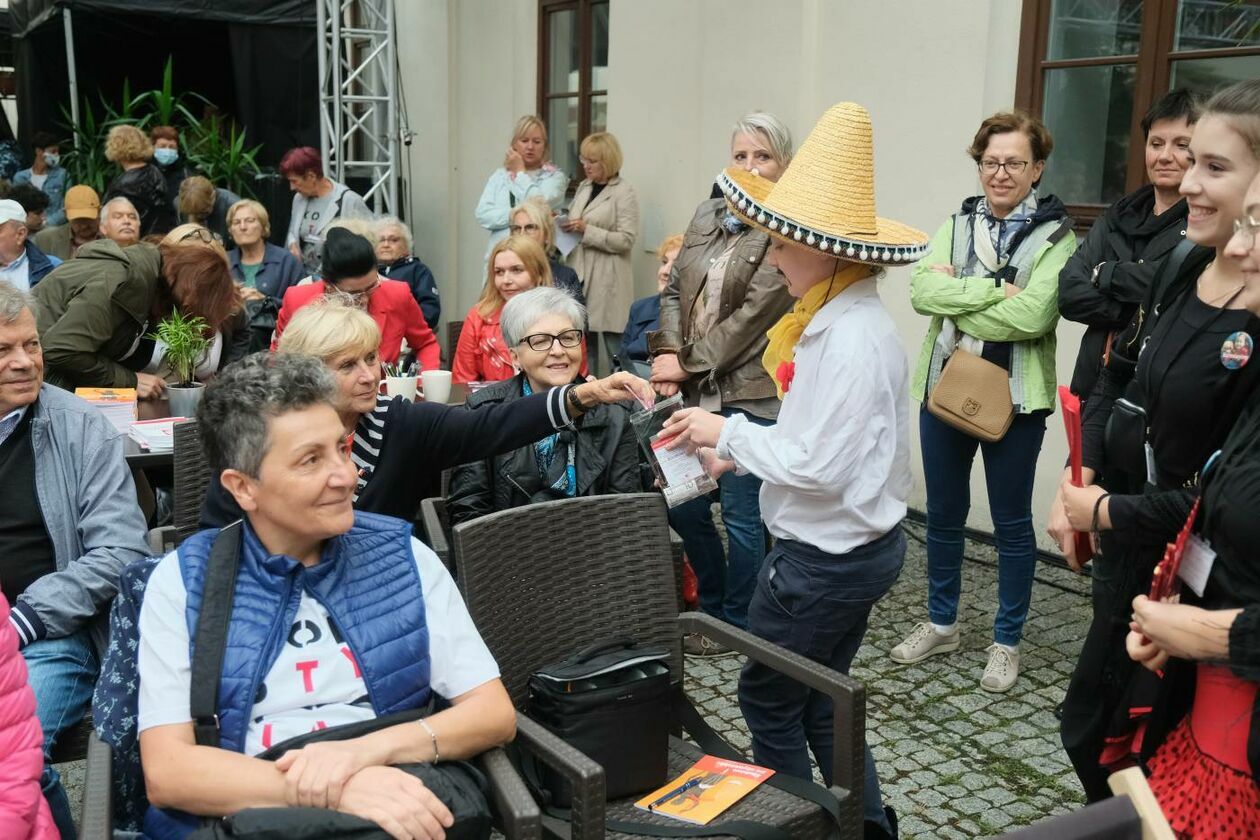  Centrum Kultury: w Lublinie wystartował Tour de Konstytucja (zdjęcie 34) - Autor: Maciej Kaczanowski