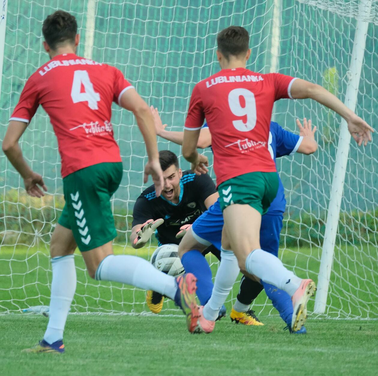  Lublinianka vs Lutnia Piszczac 3 : 0 (zdjęcie 1) - Autor: Maciej Kaczanowski