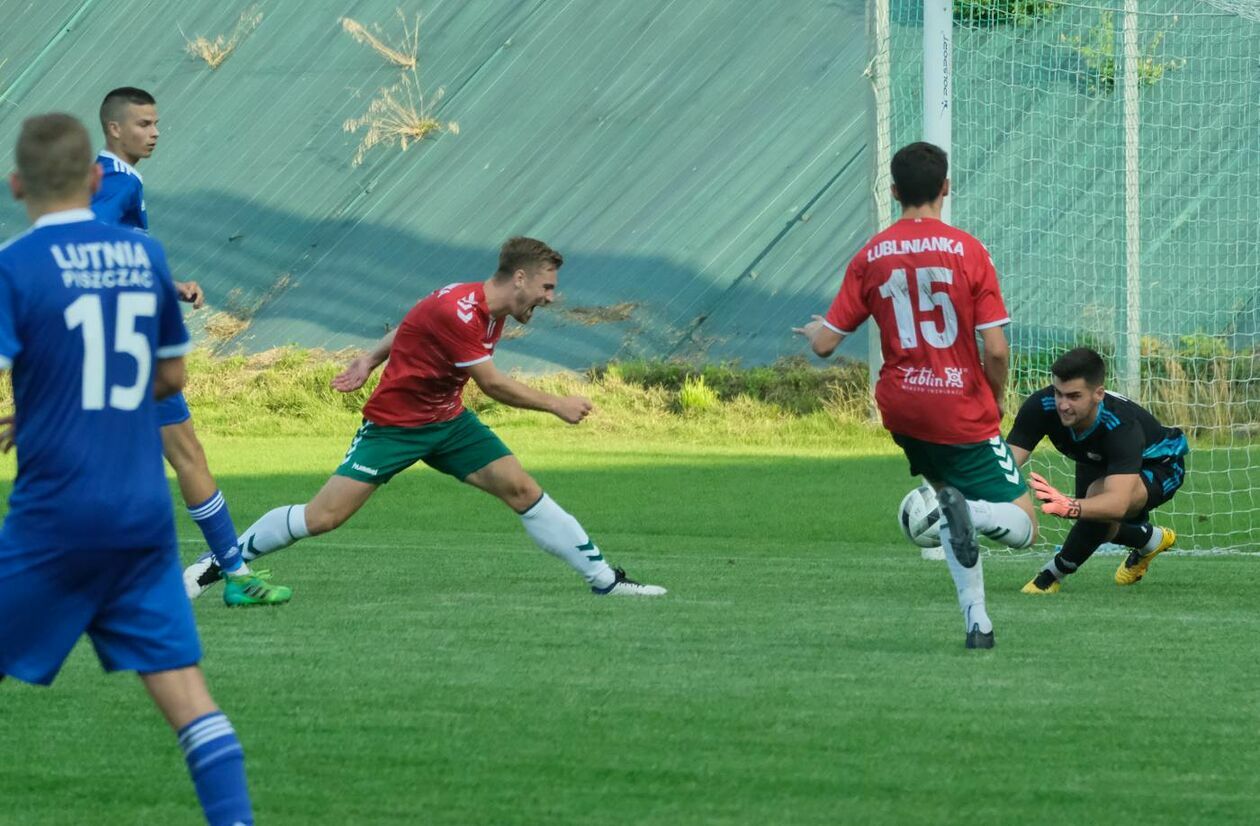  Lublinianka vs Lutnia Piszczac 3 : 0 (zdjęcie 21) - Autor: Maciej Kaczanowski