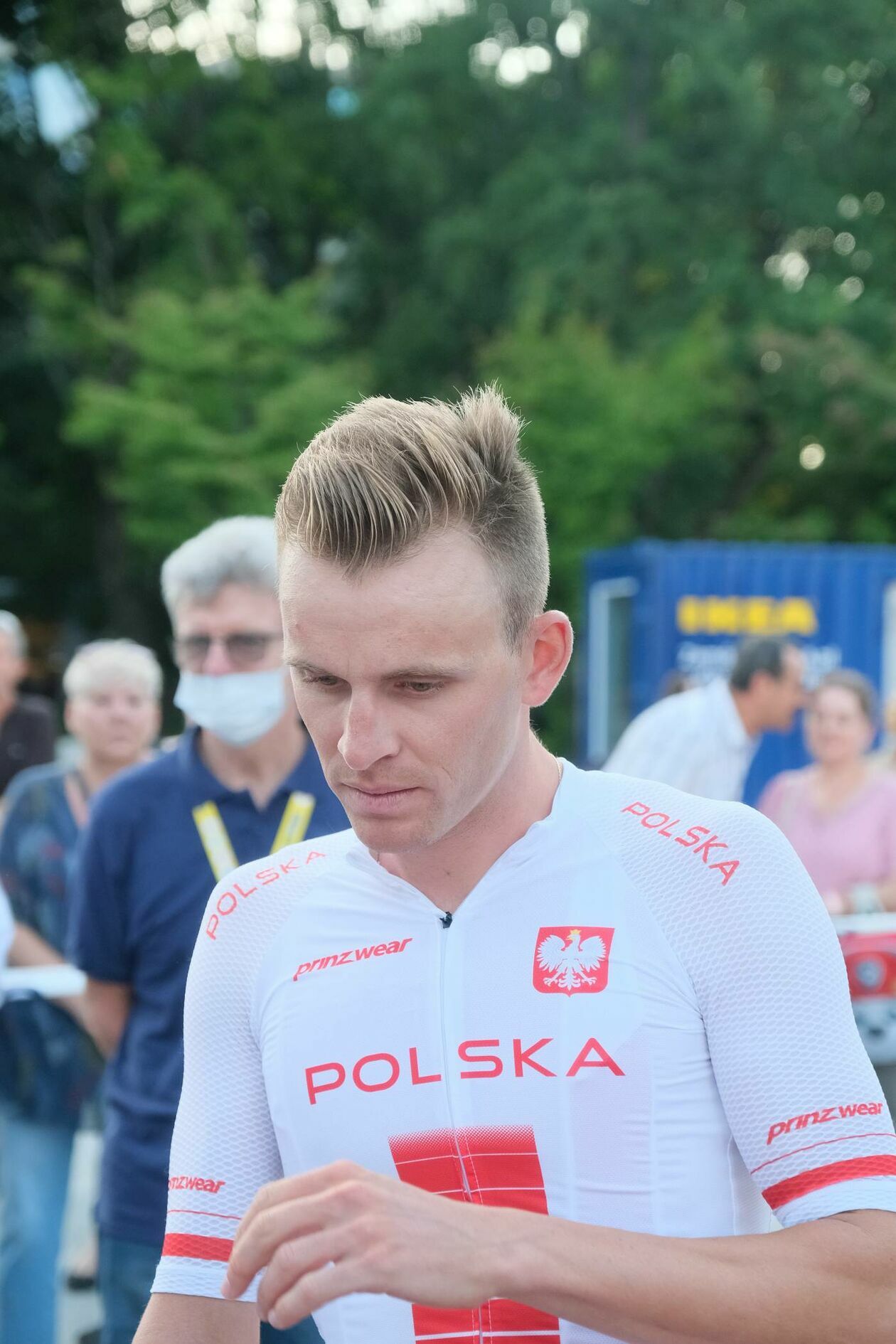  Prezentacja ekip uczestniczących w wyścigu kolarskim Tour de Pologne (zdjęcie 7) - Autor: Maciej Kaczanowski
