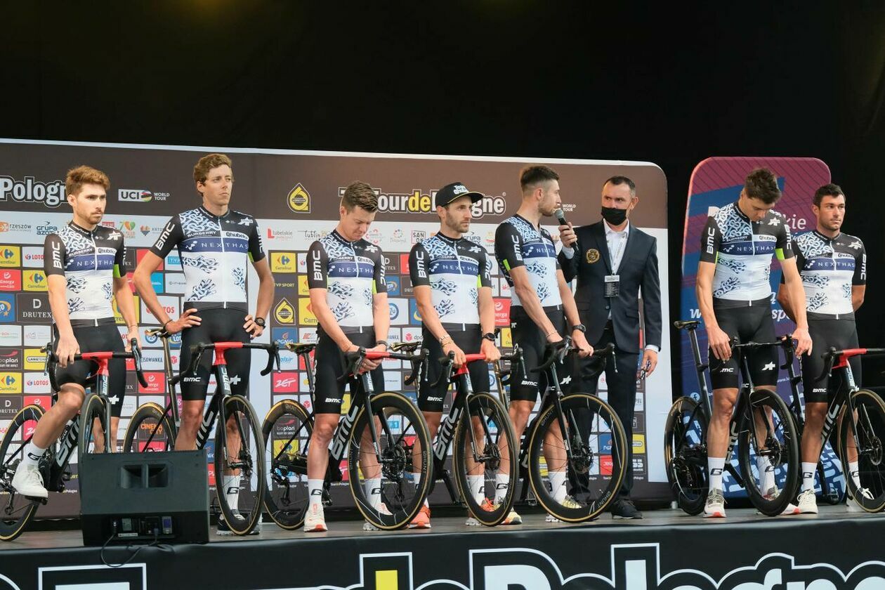  Prezentacja ekip uczestniczących w wyścigu kolarskim Tour de Pologne (zdjęcie 27) - Autor: Maciej Kaczanowski